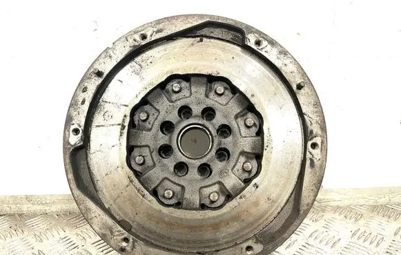 Renault Koleos I Dual mass flywheel 8200715613