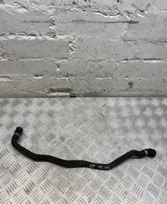 BMW 5 GT F07 Engine coolant pipe/hose 7800107