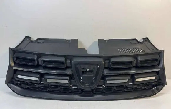 Dacia Sandero II Front bumper upper radiator grill 623107554R 623108072R