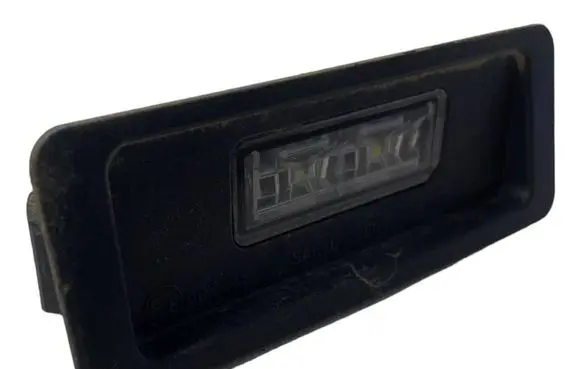 Volvo V40 Number plate light 31352626