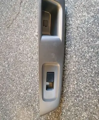 Subaru Outback Electric window control switch