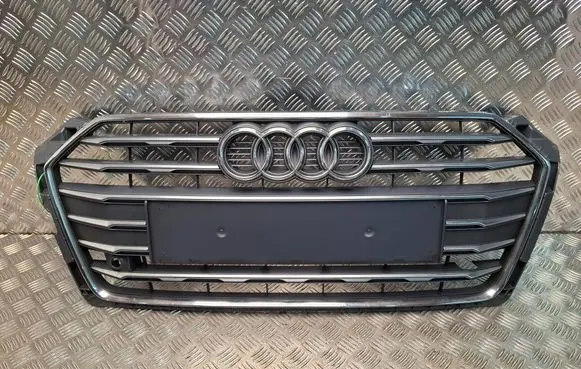 Audi A5 Front bumper upper radiator grill S27705940 8W6853651R