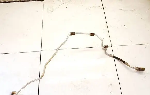 Skoda Octavia Mk2 (1Z) Air conditioning (A/C) pipe/hose 1K0820741A