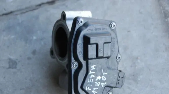 Ford C-MAX II Throttle valve 50989002