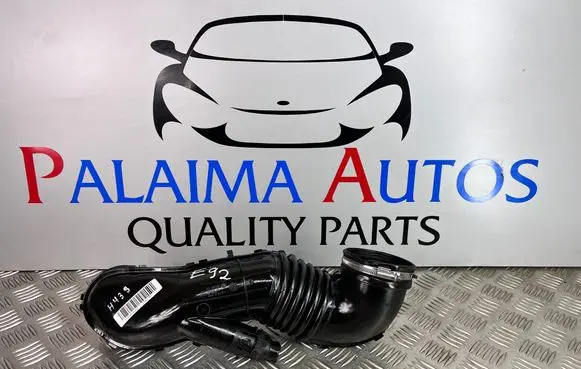 BMW 3 E92 E93 Air intake hose/pipe 13717804846