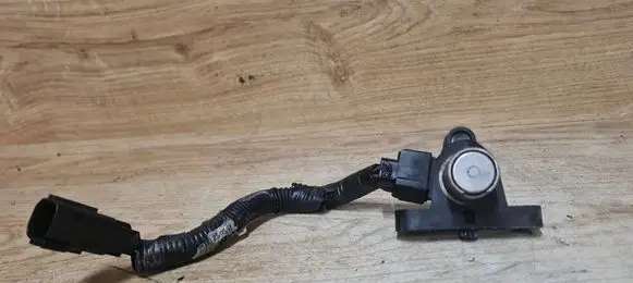 Volvo V70 Crankshaft position sensor 30637803