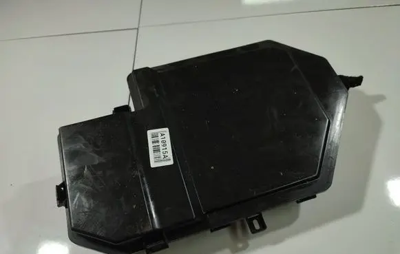 Audi A6 S6 C6 4F Fuse box set 8E0971841