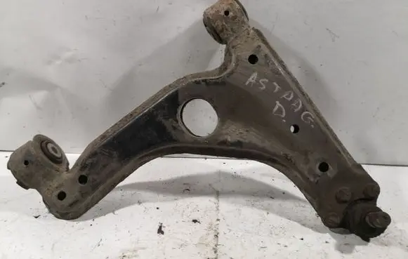 Opel Astra G Front lower control arm/wishbone