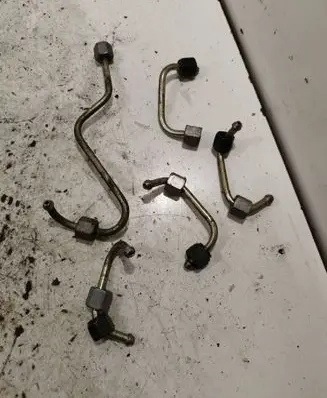 Toyota Proace Fuel injector supply line/pipe 