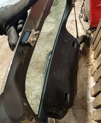 Toyota Corolla E120 E130 Tailgate/trunk/boot lid