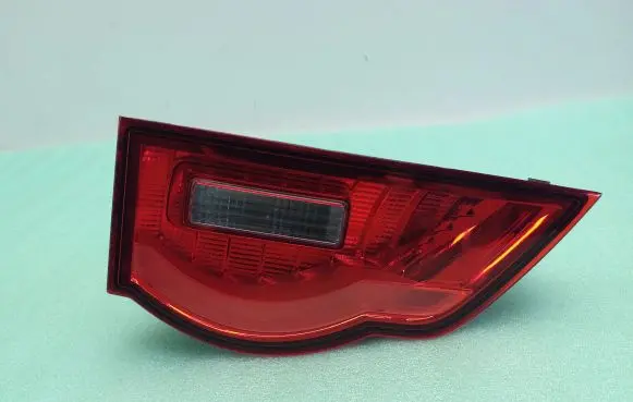Jaguar F-Pace Tailgate rear/tail lights HK8315K273AA 00196795 HK8315K273A