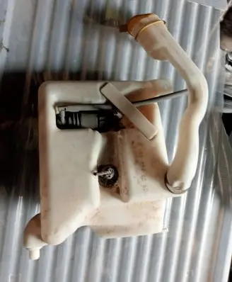 Mercedes-Benz C W203 Windshield washer fluid reservoir/tank A2038600060