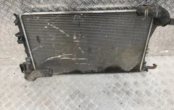 Saab 9-3 Ver2 Coolant radiator 24418341 870798b