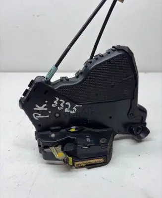 Toyota Corolla E120 E130 Front door lock