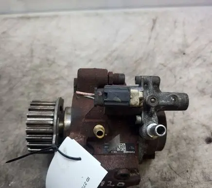 Citroen C4 II Fuel injection high pressure pump 9672605380 A2C53381555