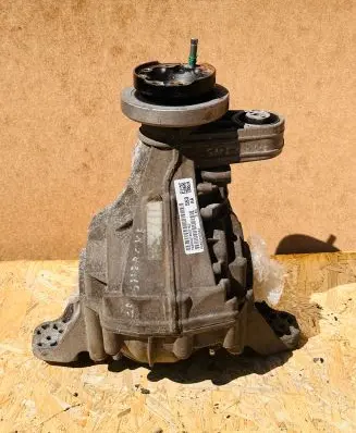 Jeep Grand Cherokee Rear differential P68251553AA