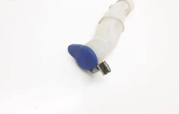 Volvo XC70 Window washer liquid tank fill tube 9178568