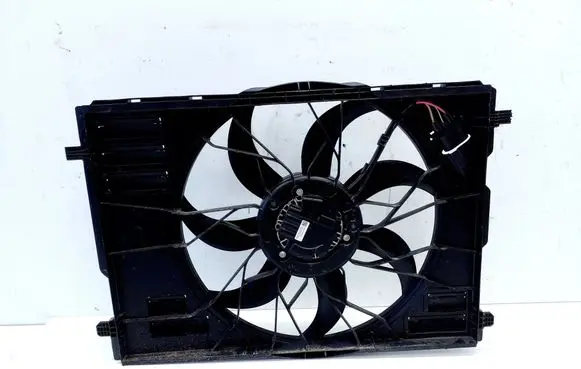 Mercedes-Benz GLA H247 Radiator cooling fan shroud A2479067906 HW01SW02