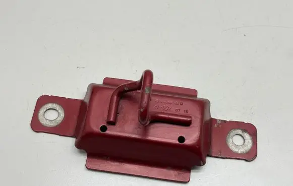 Renault Megane III Engine bonnet/hood lock/latch loop/hook 656200018R 0715