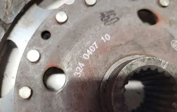 Peugeot 407 Clutch pressure plate 324040710 3000951835
