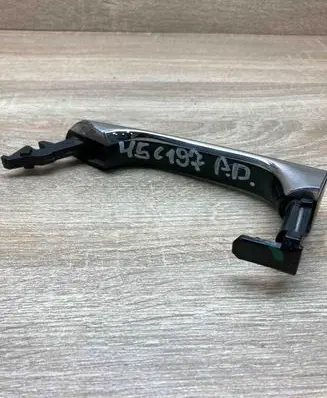 Mercedes-Benz E W211 Front door exterior handle MBDOORHANDLE FRONTRH