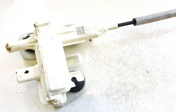 Mercedes-Benz EQB Tailgate/trunk/boot lift motor a0999068600 4513-1251-00