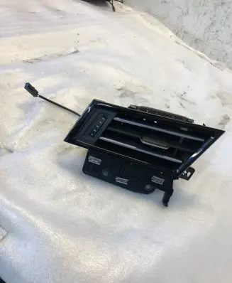 Volkswagen PASSAT B8 Dashboard side air vent grill/cover trim 3g1819701