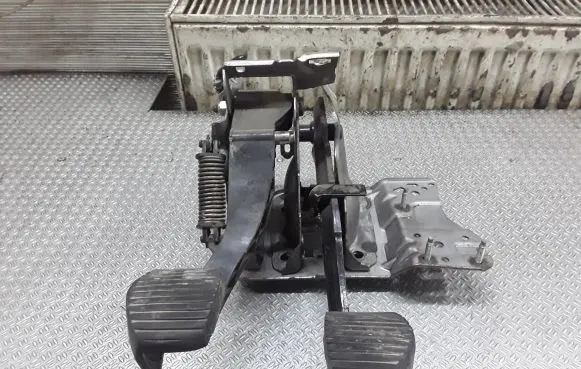 Citroen C3 Pedal assembly 