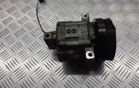 Mitsubishi Pajero Air conditioning (A/C) compressor (pump) MR315497