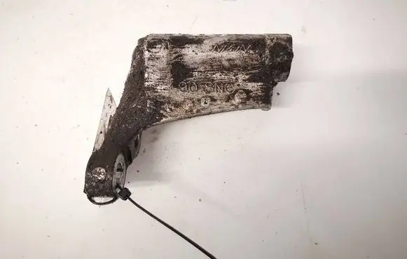 Honda Civic Engine mounting bracket 