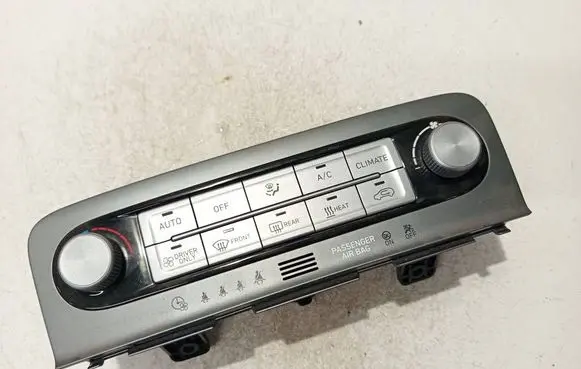 Hyundai Kona I Climate control unit 97250k4075