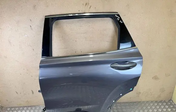 Hyundai Santa Fe Rear door 