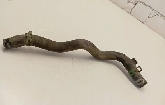 Volkswagen Transporter - Caravelle T4 Engine coolant pipe/hose 701819373F