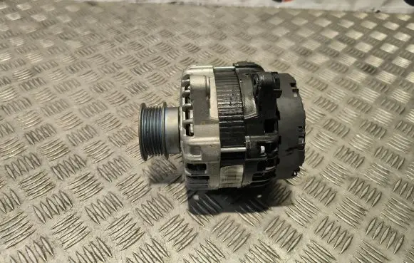 Volvo XC90 Generator/alternator 8002289672