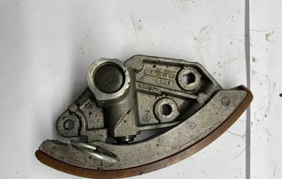 Audi A6 S6 C7 4G Slide rail for timing chain 079109502