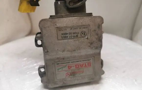 Volkswagen Golf V LP gas control unit module 67R014903 110R004904 110RC04904