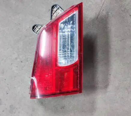 Subaru Outback Rear/tail lights 2ZR946094
