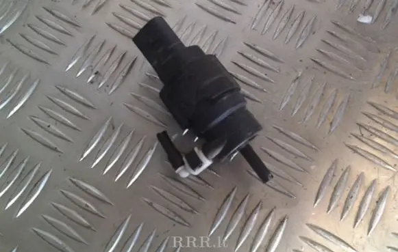Audi A5 8T 8F Windscreen/windshield washer pump 8K5955647