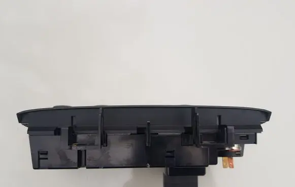 Volvo S60 Climate control unit 8691876