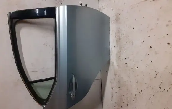Lexus IS 220D-250-350 Rear door