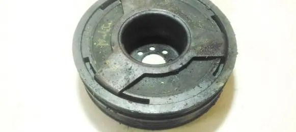 Audi A6 S6 C5 4B Crankshaft pulley 059105251M