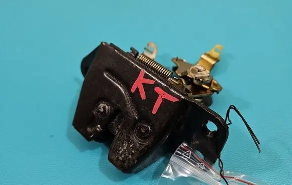 Hyundai Terracan Tailgate/trunk/boot lock/catch/latch IMPRK1459992