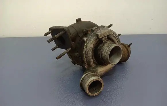 Volkswagen PASSAT B5.5 Turbo system vacuum part 074145701D