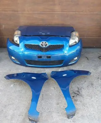 Toyota Yaris Front piece kit 