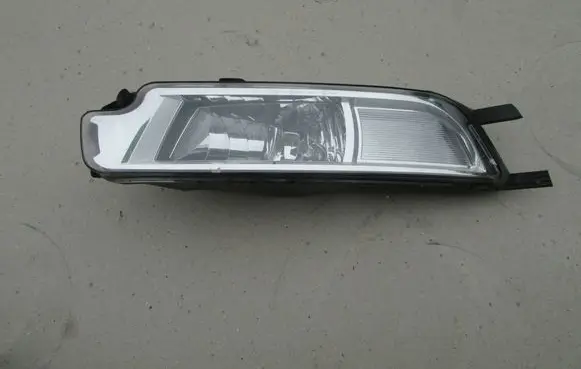 Volkswagen PASSAT B8 Front fog light 3G0941661H