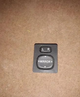 Toyota Verso Wing mirror switch 183574