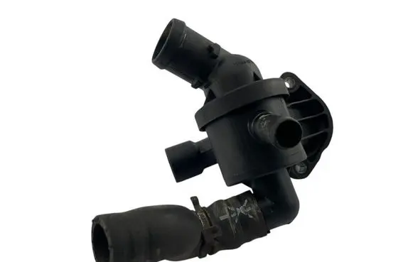 Volkswagen Touran II Engine coolant pipe/hose 03L121157Q