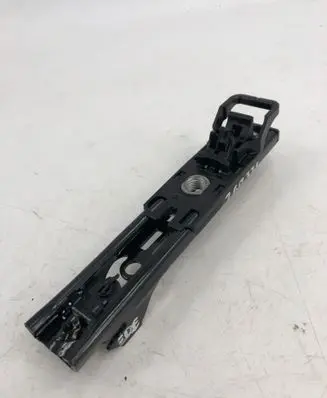 Mercedes-Benz EQE v295 Seat belt adjustment rail A0008607802