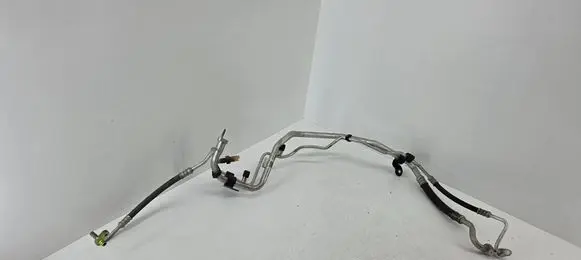 Peugeot Partner III Air conditioning (A/C) pipe/hose 9831702180