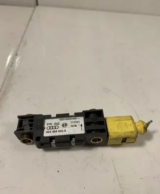 Audi A4 S4 B6 8E 8H Airbag deployment crash/impact sensor 8E0959643A